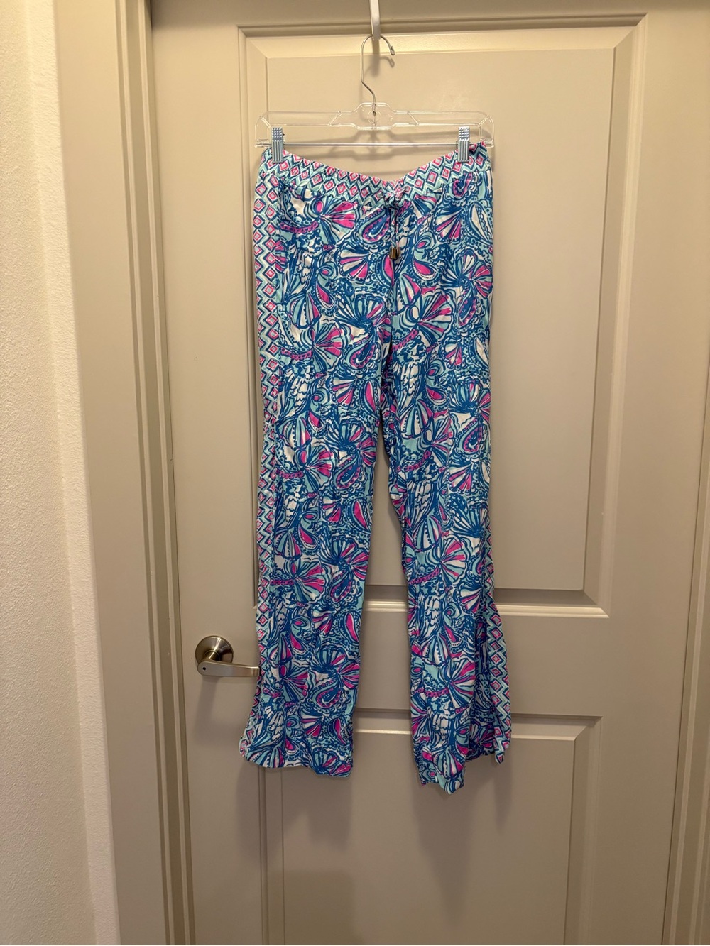 Lilly Pulitzer Pink & Blue Printed Ruffle-Hem Leggings